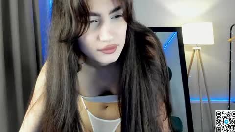 luna_mee online show from May 7, 1:23 am