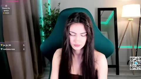 luna_mee online show from May 13, 1:04 am