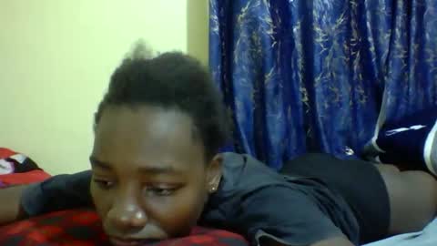 lunah_kitty online show from May 21, 6:42 am