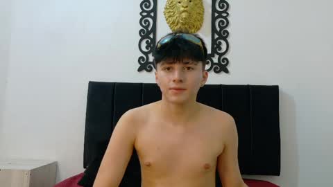 lunaydream online show from May 31, 12:15 pm