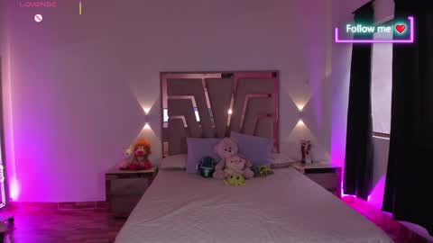 LUNA ROSE online show from May 20, 5:41 pm