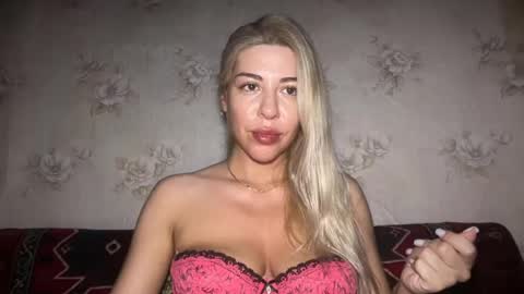 LuxSonyaStar online show from July 25, 8:51 pm