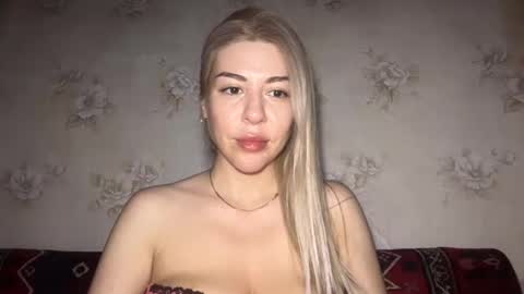 LuxSonyaStar online show from June 23, 8:59 pm