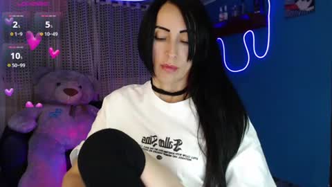 Lyann  online show from July 2, 3:44 am