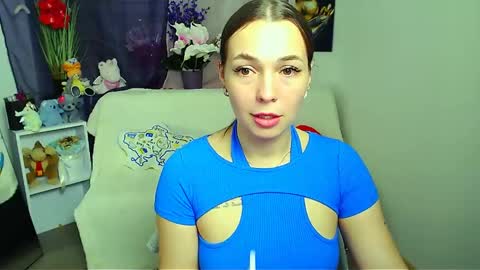 Vikki online show from May 6, 2:01 pm