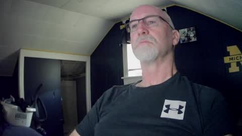 mac8181 online show from July 11, 10:29 am