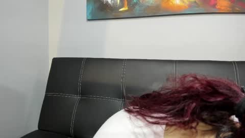 Madelaine  online show from May 24, 11:28 am