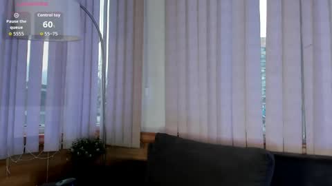 madii lenon online show from May 21, 8:26 pm