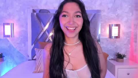 Mady Roa online show from May 31, 3:49 am