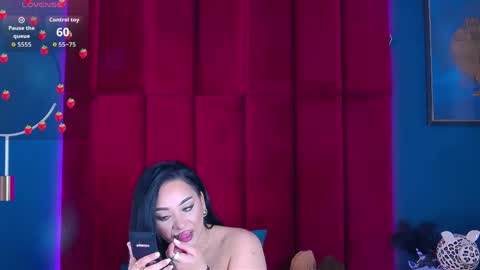 MadyLuxx online show from May 6, 6:58 pm