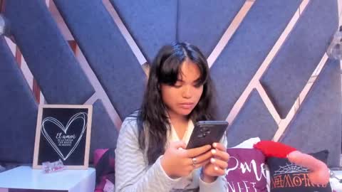 Kimy online show from May 31, 1:43 pm