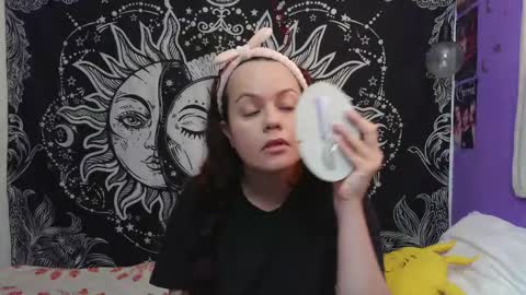 Claire online show from May 15, 9:22 pm