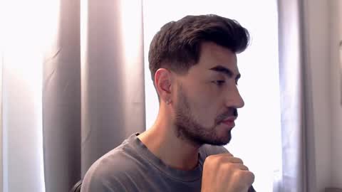 Andres online show from April 30, 8:57 pm
