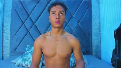 Magnus King online show from June 2, 1:02 pm