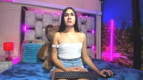mahiara hot online show from June 22, 12:56 pm