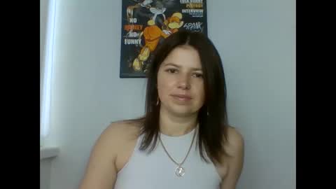 make_mesmile online show from June 11, 7:17 am
