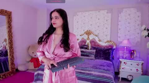 Maki Sins online show from July 20, 7:59 pm