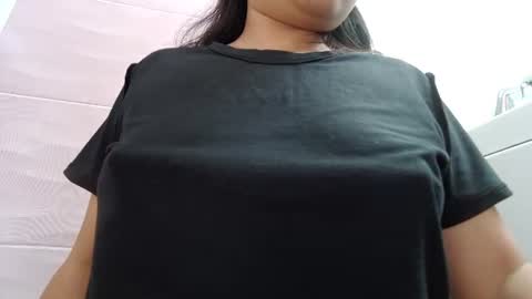 Maya online show from June 14, 3:36 pm
