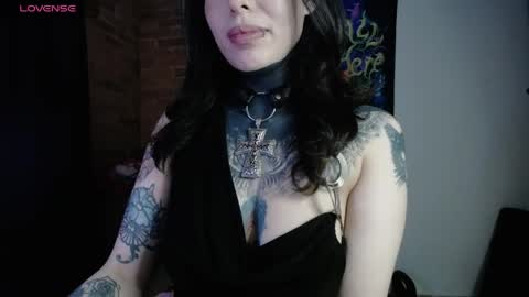Alice Asylum online show from May 27, 1:57 am