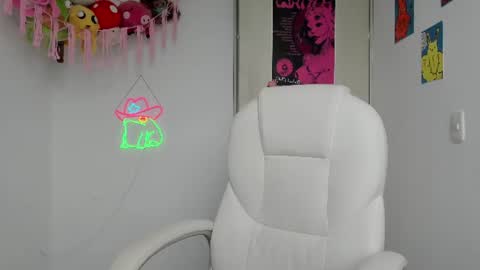 Marceline online show from June 26, 11:48 am