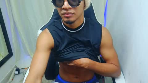 DEIVI online show from November 21, 11:30 am