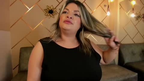 marianeporter online show from May 23, 4:19 am