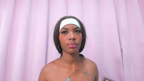 marianrosse online show from June 3, 12:57 am