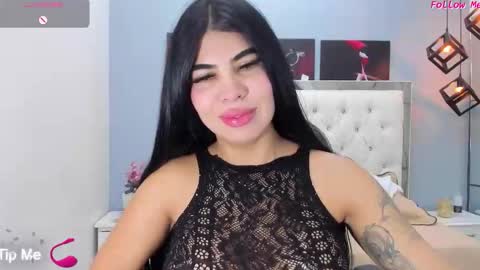 Marian Sexy online show from May 17, 1:09 pm