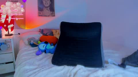 Mariee online show from May 26, 7:31 pm