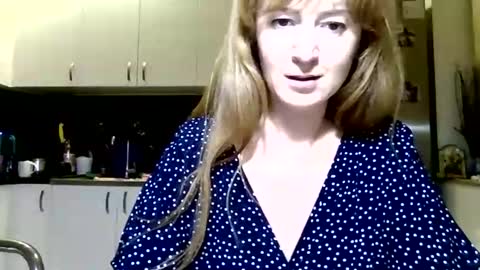 MarizaFouset online show from May 30, 9:13 pm