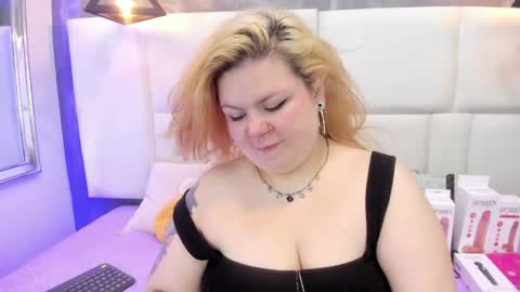 Martina  online show from May 28, 12:14 pm
