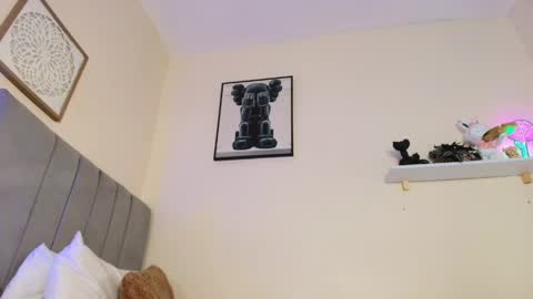 mary_cute9 online show from May 7, 12:34 pm