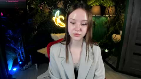 yours fetish mary online show from June 2, 2:46 am