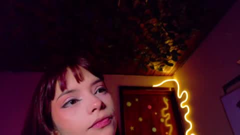     online show from May 10, 7:37 am