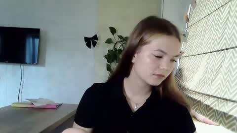 Nessa online show from July 18, 8:27 am