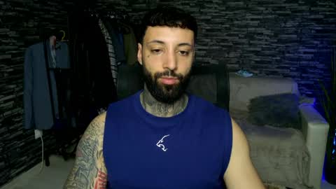 masculineguy69 online show from May 16, 8:18 pm