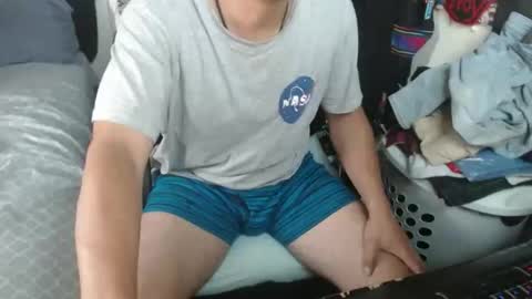 mastergoku945657 online show from May 30, 10:02 am