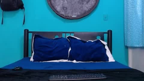 matthew_hawk19 online show from March 3, 1:01 pm
