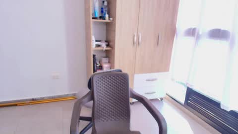 max_love25 online show from May 15, 9:11 pm