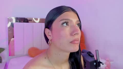 May online show from April 22, 2:52 am