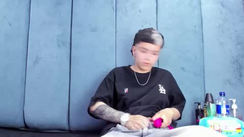 megan_thompsonn_ online show from May 20, 2:08 am