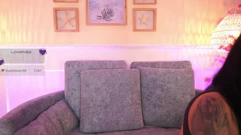 Megan Lowell online show from May 7, 7:09 pm