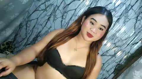 mei_sofia online show from April 28, 7:12 am