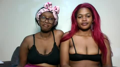 melaniablue online show from June 25, 10:48 pm