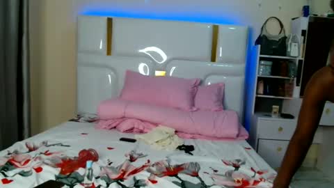 ann online show from May 31, 3:33 pm