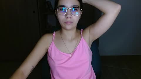 Mia online show from May 22, 5:14 am