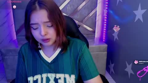Mia online show from May 10, 3:18 pm