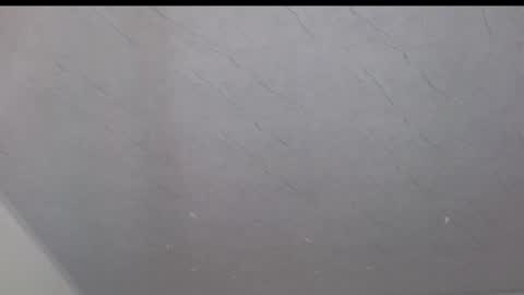 mia online show from May 5, 2:51 am