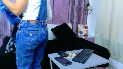 MiaCours online show from May 10, 2:12 pm