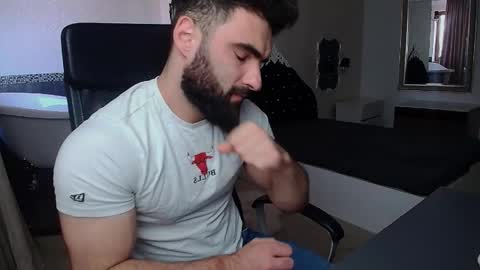 MicahLane online show from May 8, 8:09 am